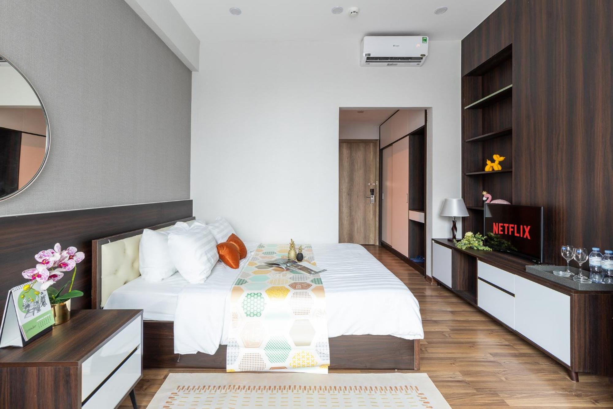 האנוי Ivy Hotel & Apartment - Stay 24H מראה חיצוני תמונה