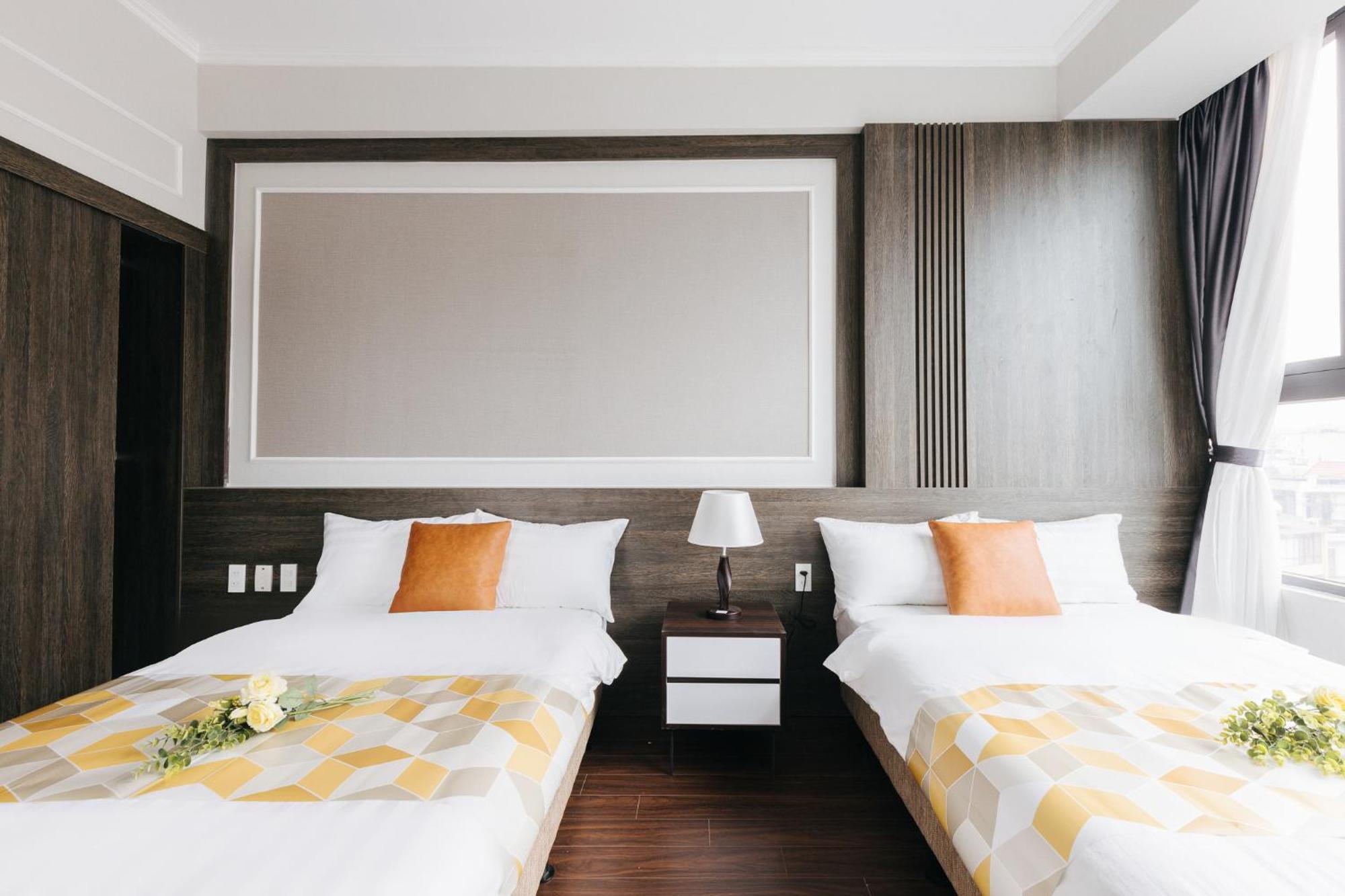 האנוי Ivy Hotel & Apartment - Stay 24H מראה חיצוני תמונה