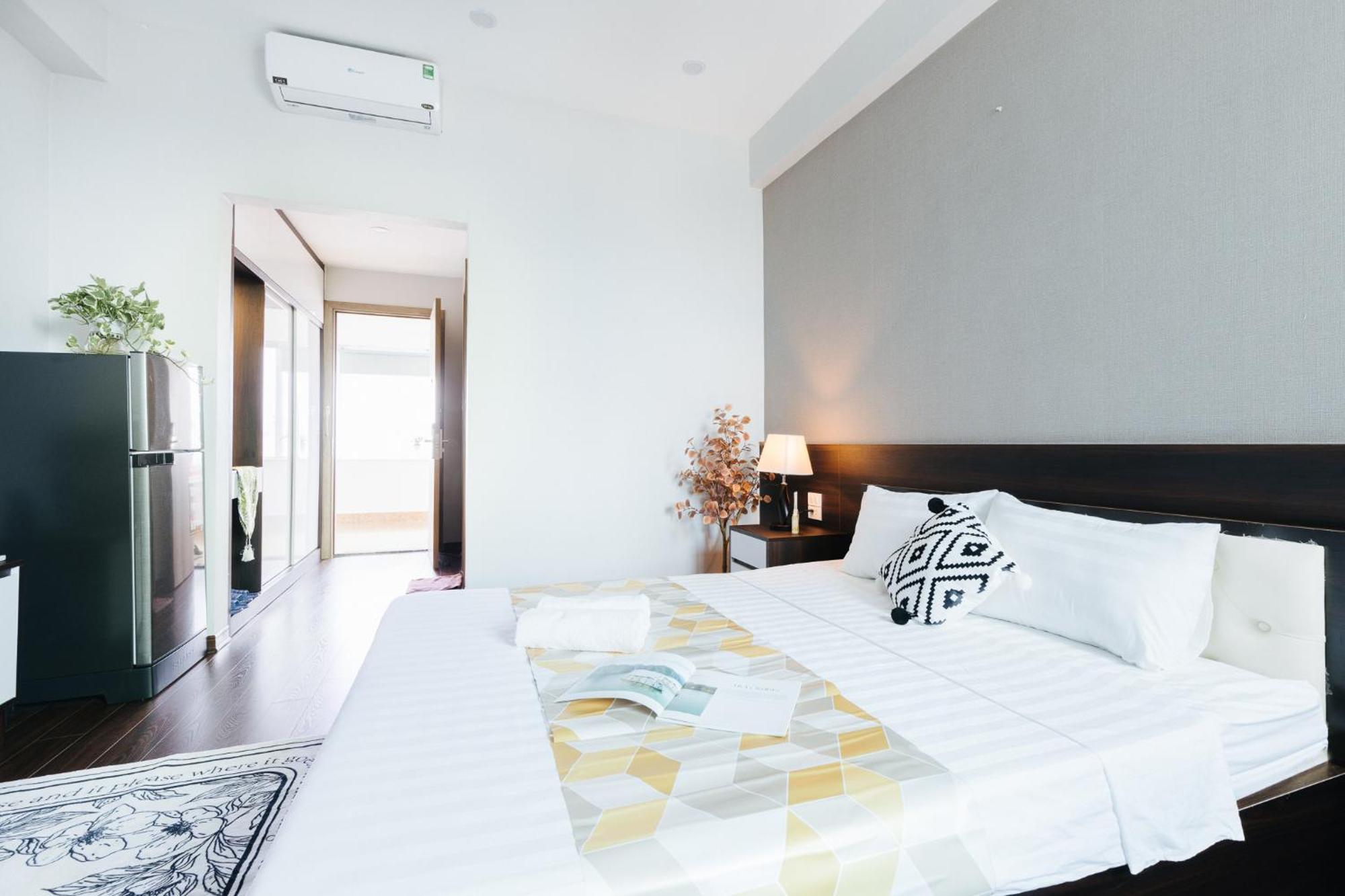 האנוי Ivy Hotel & Apartment - Stay 24H מראה חיצוני תמונה