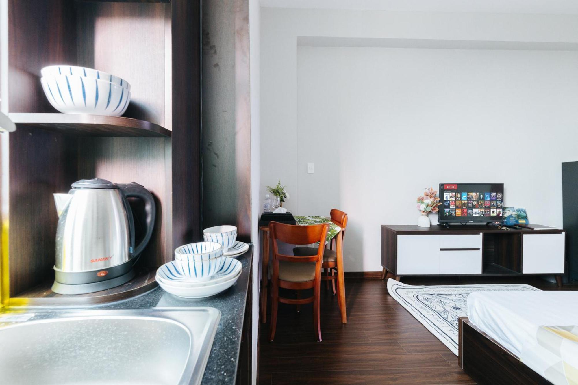 האנוי Ivy Hotel & Apartment - Stay 24H מראה חיצוני תמונה